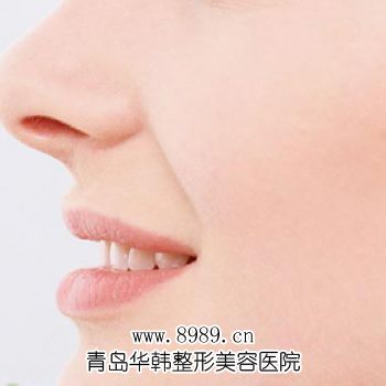 醫(yī)生介紹如何去除青春痘疤痕